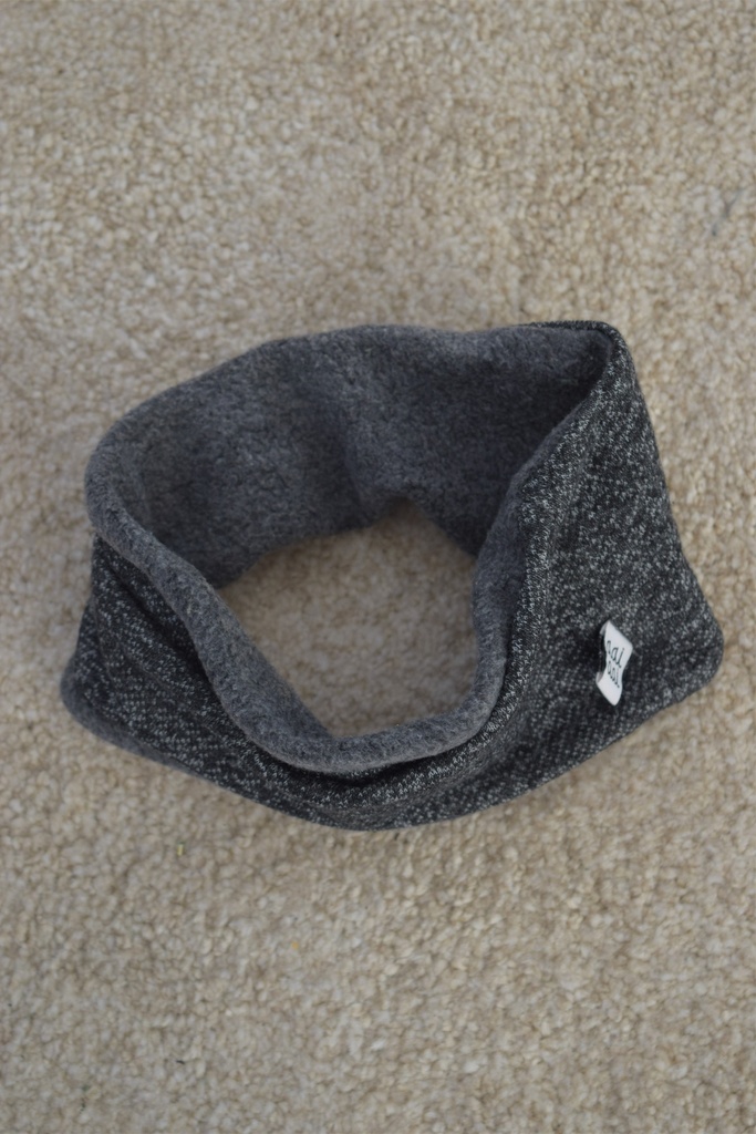 Muts en sjaal , Aai Aai, 62 - Extra 1