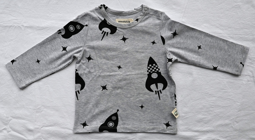 [SRE073] Longsleeve T-shirt, Onnolulu, 9/12 maanden