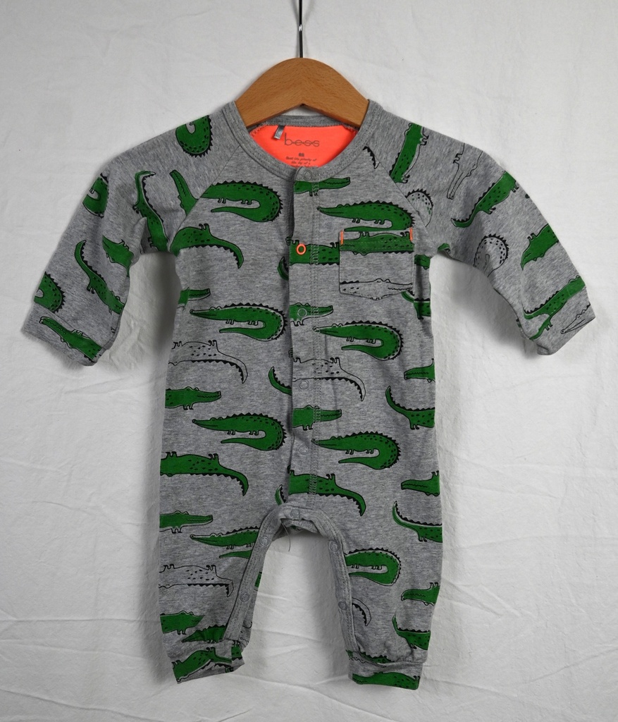 Kruippakje, b e s s, 3 maanden