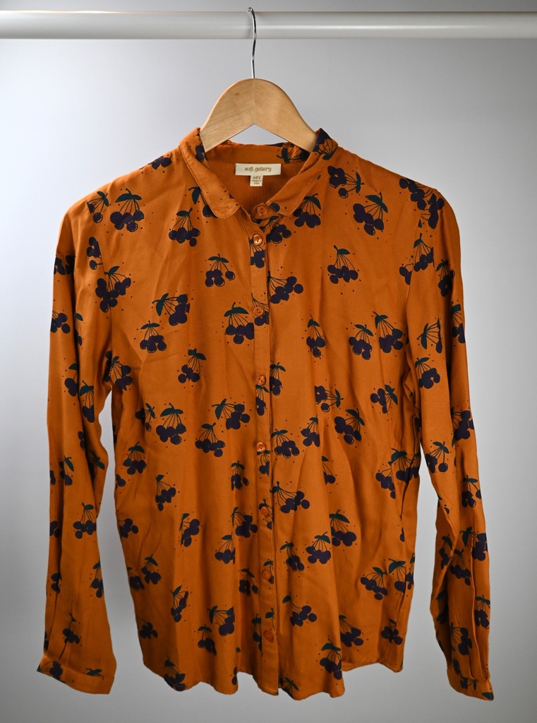 Hemd, Soft Gallery, 14 jaar