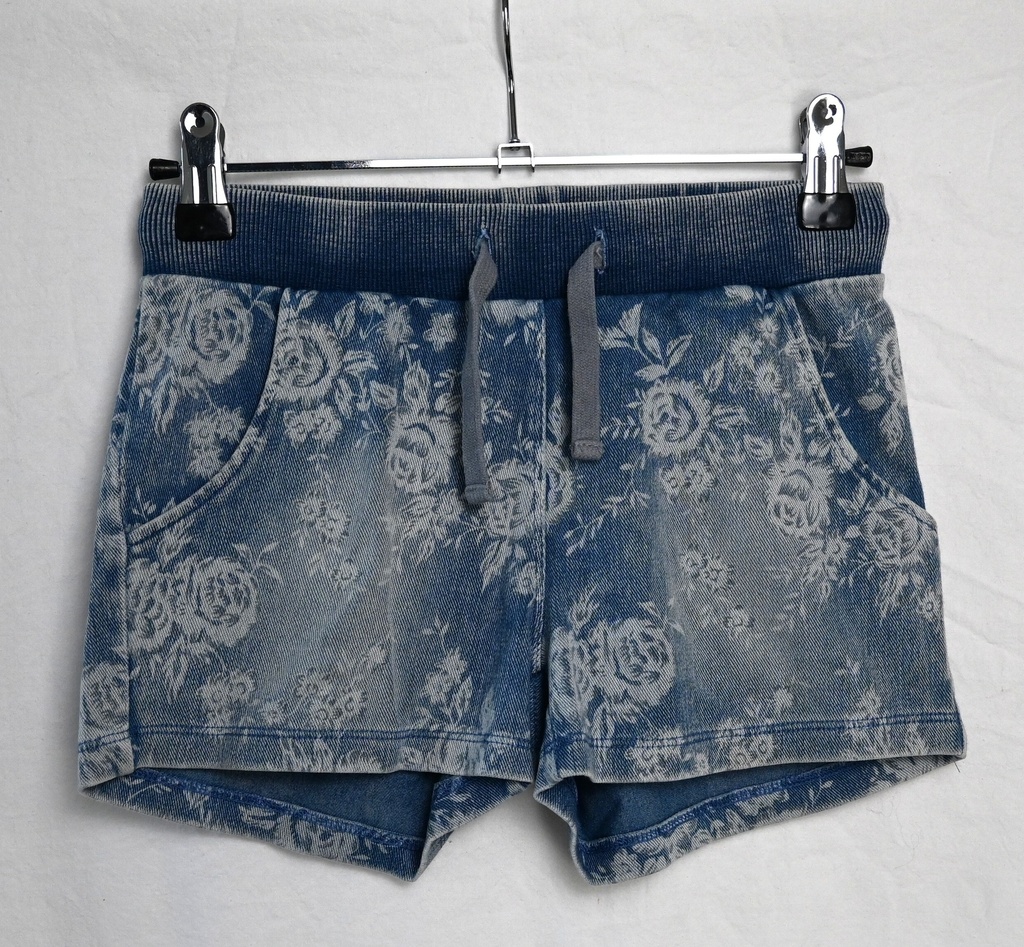 [NRO108] Short, Geisha, 11 jaar