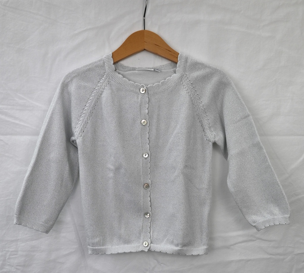 Cardigan, Noukies's, 3 jaar