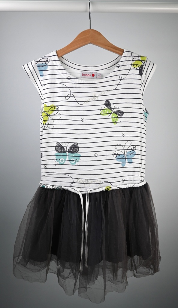 [MPE023] Kleedje, Boboli, 8 jaar