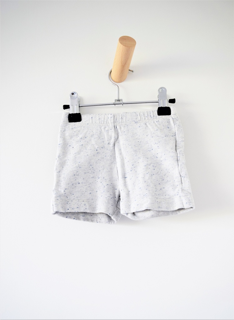 [LST018] Shortje, Filou & Friends, 9 maanden