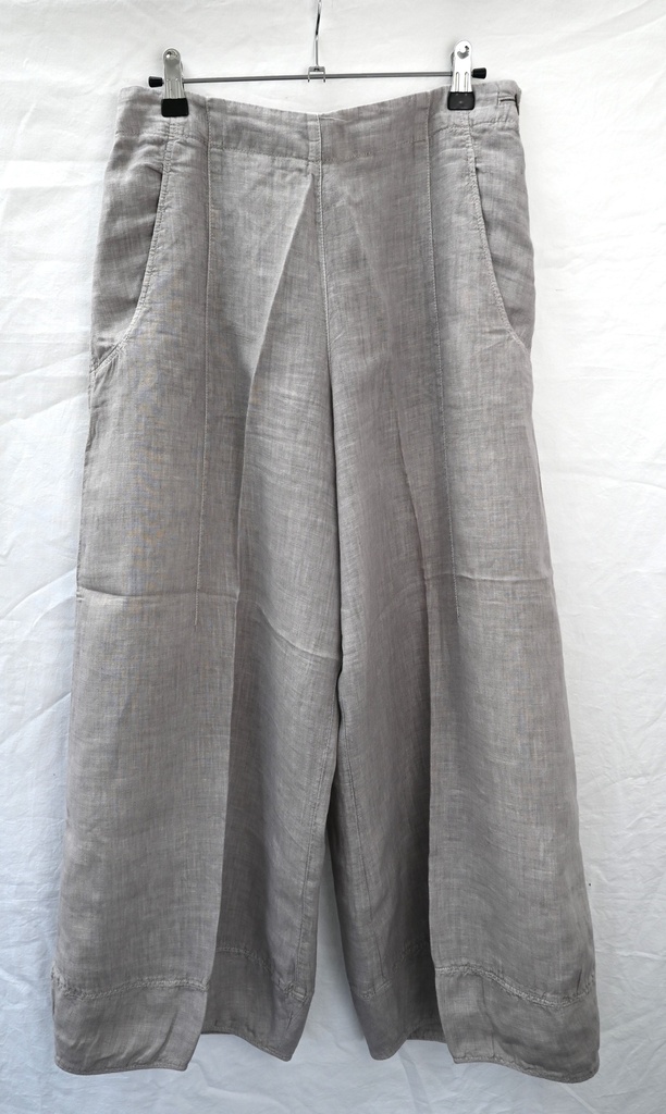 [KVM039] Broek, Oska, maat 2