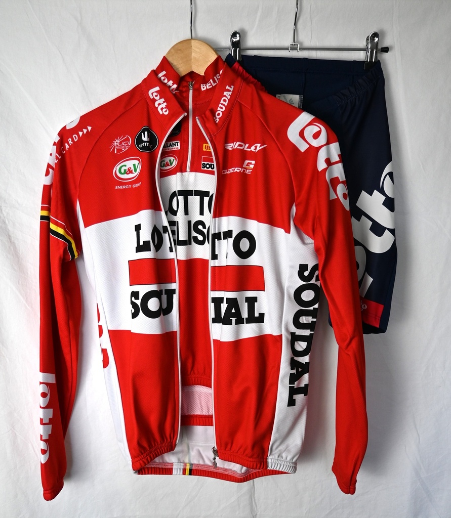 [KVM021] Fietsoutfit, Vermarc Sport, 14 jaar