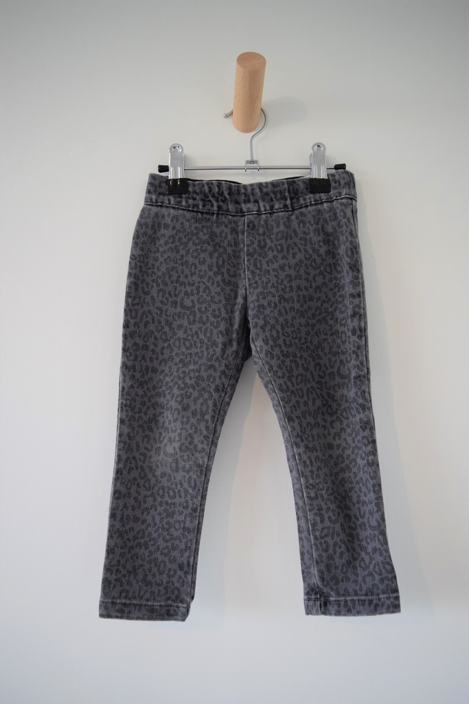 [KVC021] Broekje, Liu Lo, 2 jaar