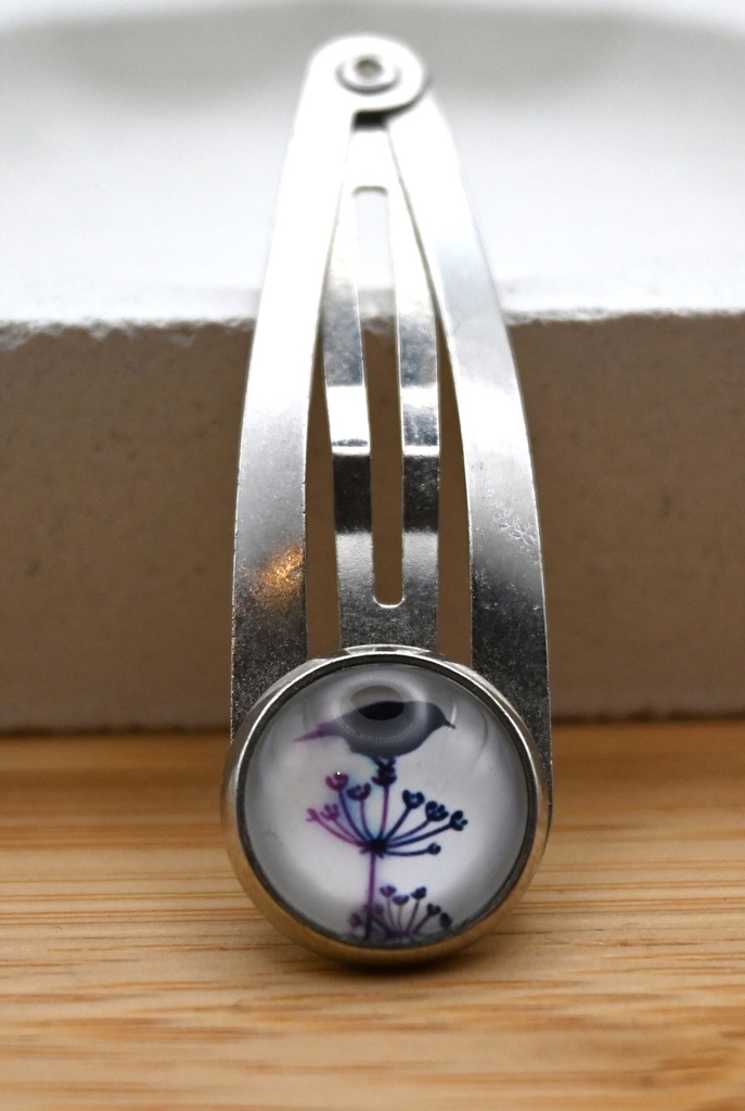 Speldje Vogel op bloem