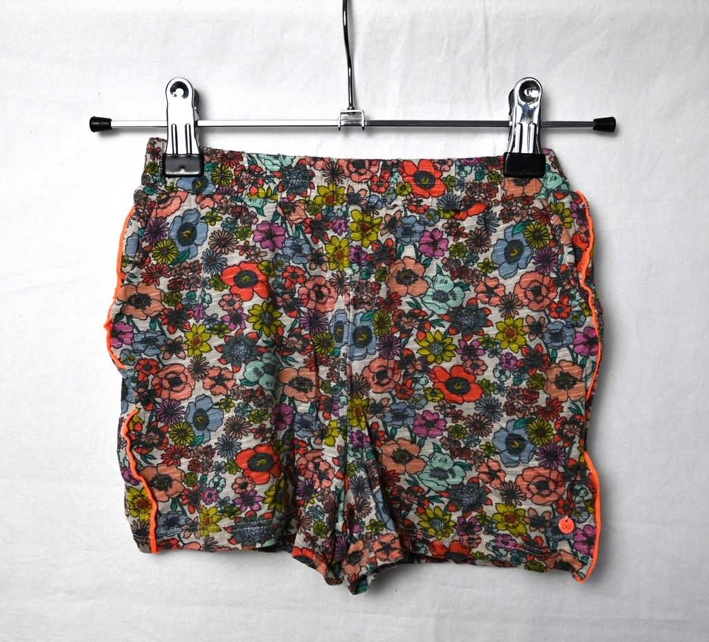 [ESE001] Shortje, CKS, 5 jaar