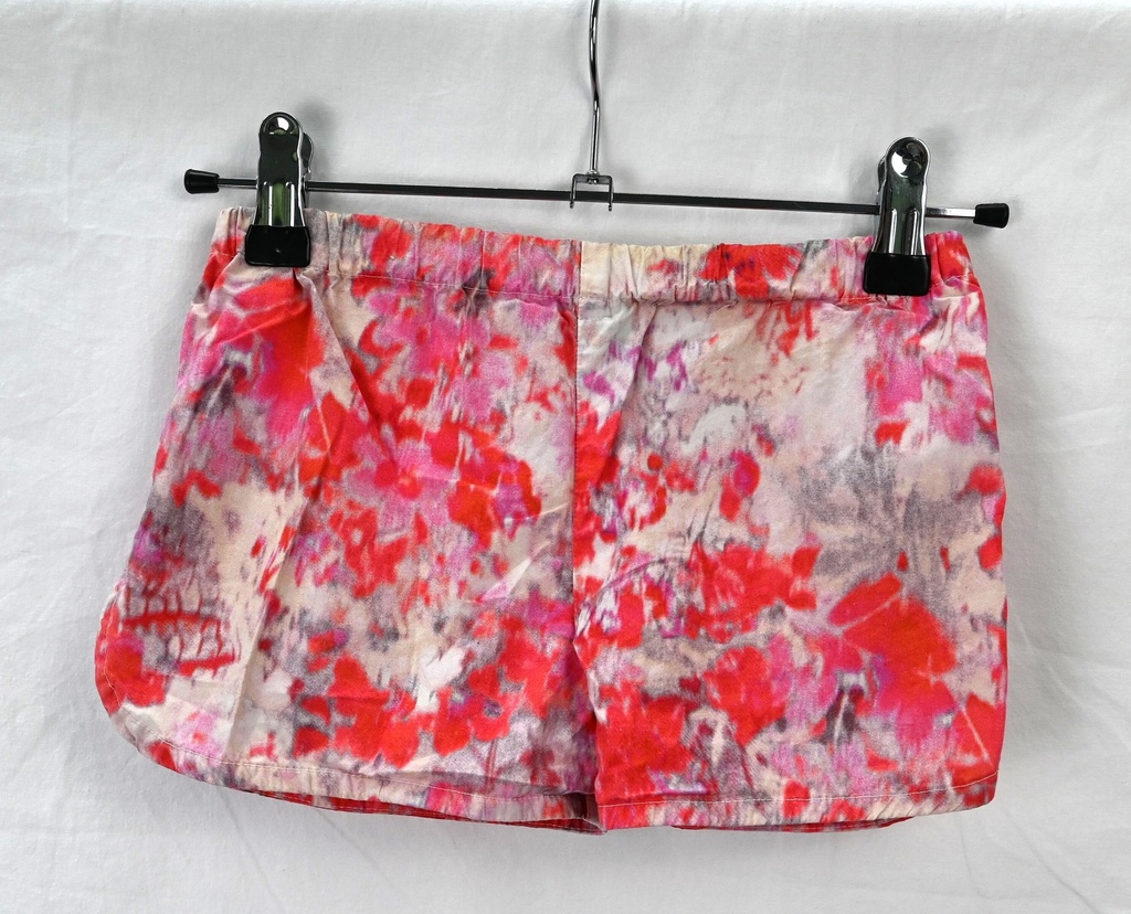 Short, Simple Kids, 8 jaar