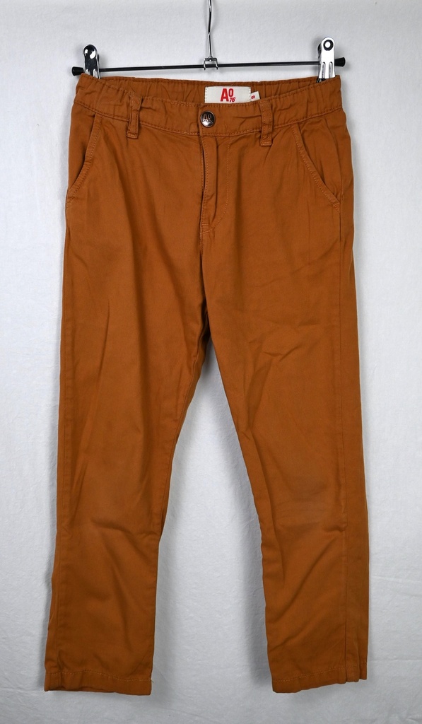 Broek, AO76, 8 jaar