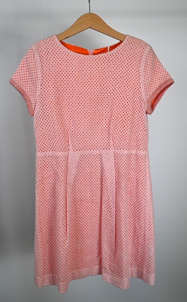 Jurk, Etiket, 10 jaar