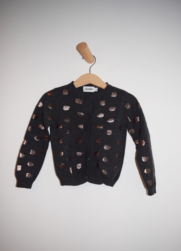 Cardigan, Filou & Friends, 3 jaar